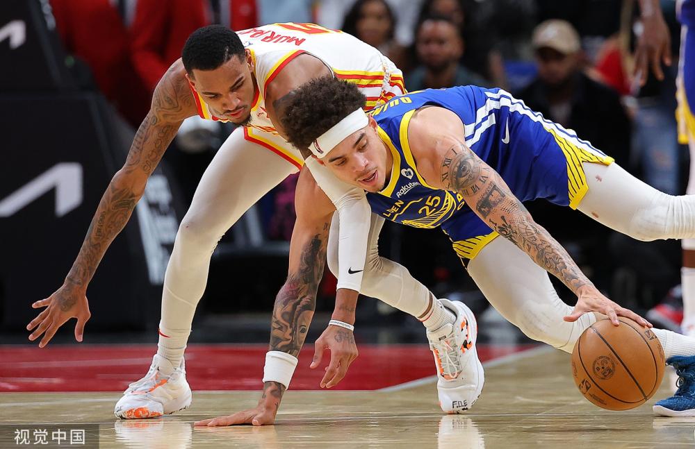 观众之间的 观众之间的