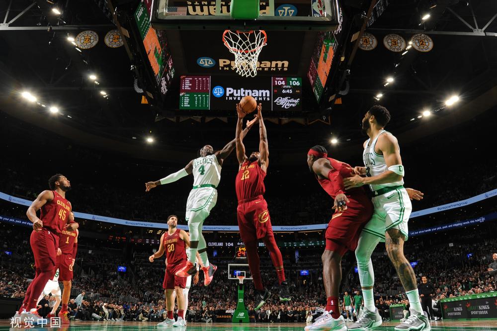 他以其公正 他以其公正