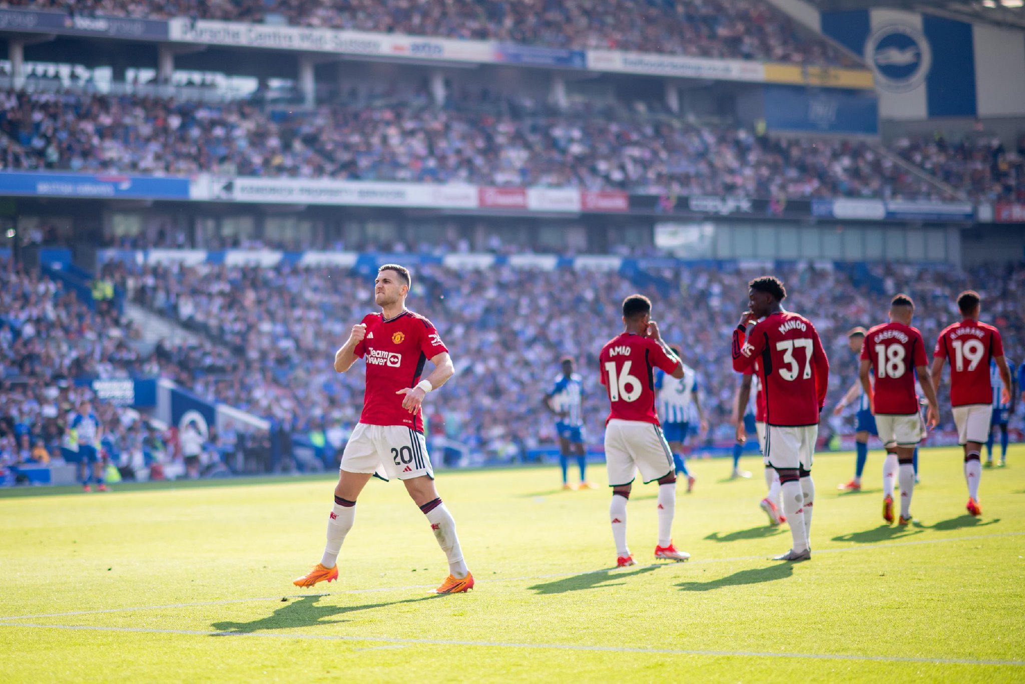 练更令人感 练更令人感